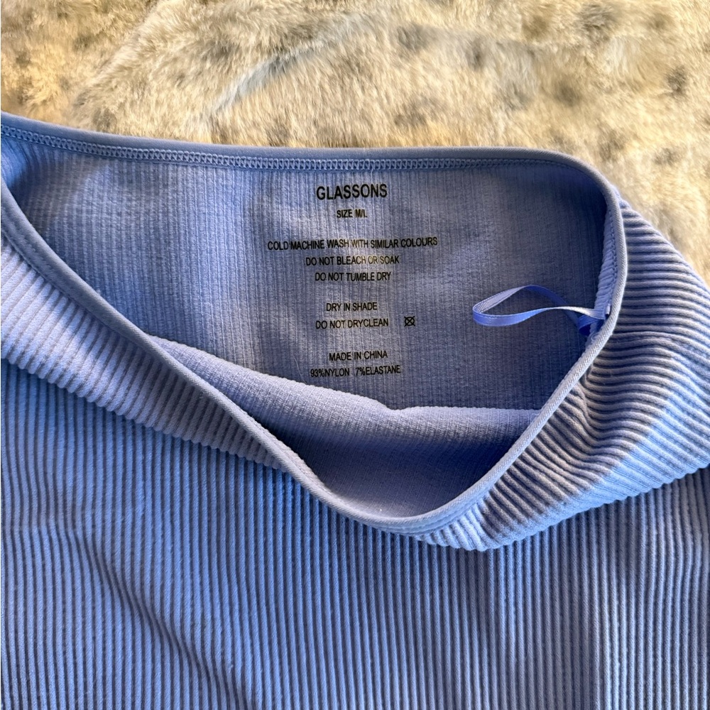 One-Shoulder Blue Ribbed Top - Picture 3 of 3